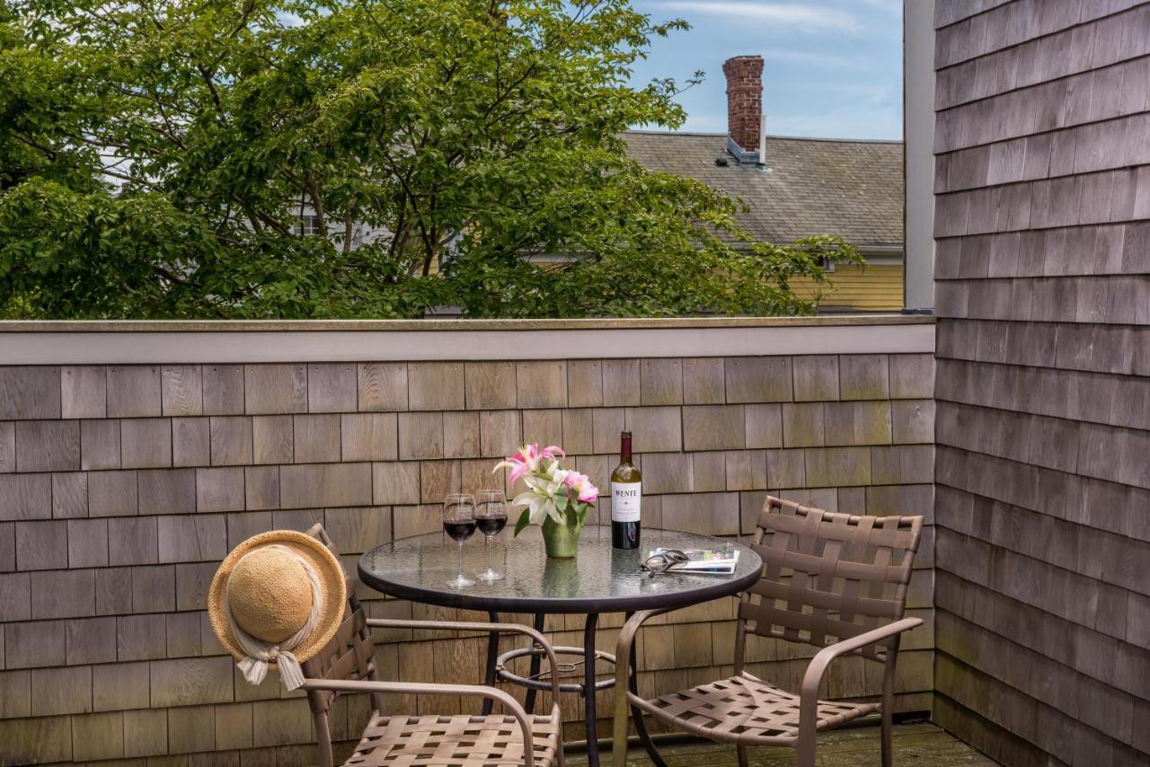 Samuel Durfee House Bed & Breakfast Newport Exterior photo